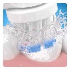 BRAUN Oral-B Pro 400 Junior elektromos fogkefe Sensi fejjel Szépségápolás / Egészség - Száj / fog ápolás - Elektromos fogkefe - 342709