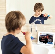 BRAUN Oral-B EB10-4 Star Wars gyermek fogkeféhez pótfej Szépségápolás / Egészség - Száj / fog ápolás - Kiegészítő - 342699