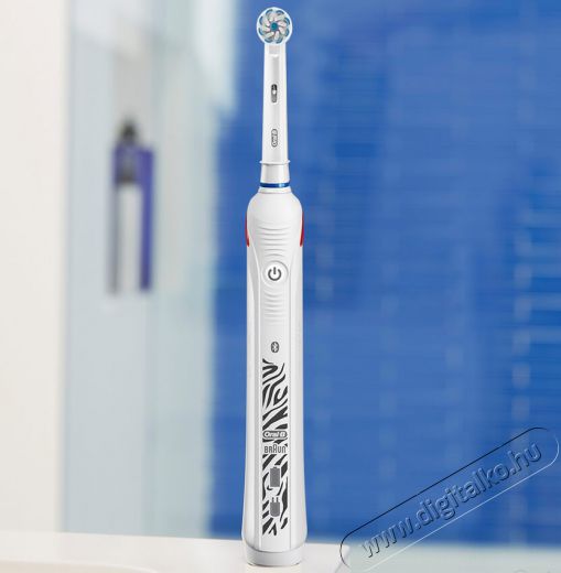 BRAUN Oral-B Smart 4 Teen elektromos fogkefe Sensi fejjel Szépségápolás / Egészség - Száj / fog ápolás - Elektromos fogkefe - 342713