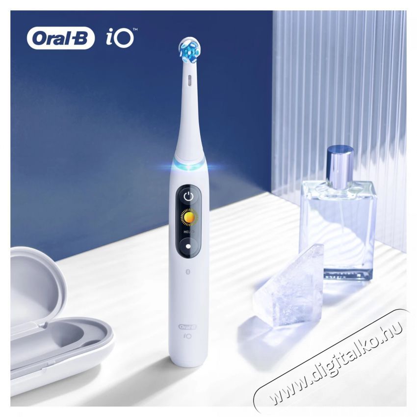 BRAUN Oral-B iO Ultimate Clean elektromos fogkefefej 4 db - fehér Szépségápolás / Egészség - Száj / fog ápolás - Kiegészítő - 372255