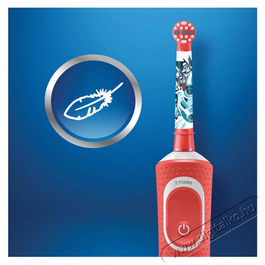 BRAUN Oral-B D100 Vitality Star Wars gyerek elektromos fogkefe + útitok Szépségápolás / Egészség - Száj / fog ápolás - Elektromos fogkefe - 379752
