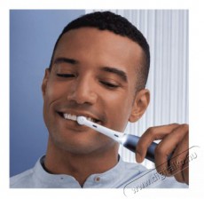 BRAUN Oral-B iO7 elektromos fogkefe Saphire Blue Szépségápolás / Egészség - Száj / fog ápolás - Elektromos fogkefe - 399697