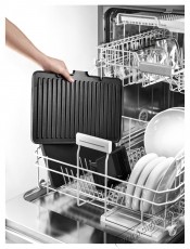 BRAUN MultiGrill 9Pro CG9167 kontakt grill, 2200 W, 3 főz&eacute;si m&oacute;d, maxim&aacute;lis hőm&eacute;rs&eacute;klet 265˚C, 3 program, s&uuml;t&eacute;si funkci&oacute;, főz&eacute;si hőm&eacute;rő, 3 k&eacute;szlet főzőlap, ez&uuml;st/fekete Konyhai term&eacute;kek - Konyhai kisg&eacute;p kieg&eacute;sz&iacute;tő - Szendvics / gofri / grill s&uuml;tő kieg&eacute;sz&iacute;tő - 533104