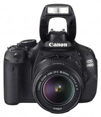 CANON EOS 600D + 18-55mm IS II Kit F&eacute;nyk&eacute;pezőg&eacute;p / kamera - DSLR t&uuml;k&ouml;rreflexes f&eacute;nyk&eacute;pezőg&eacute;p - 272844