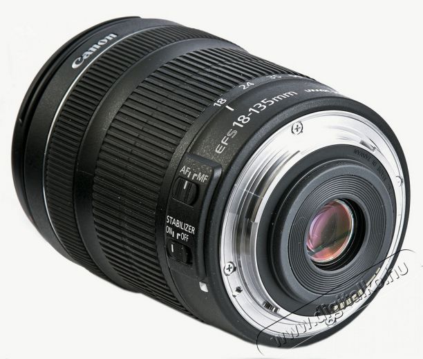 CANON EOS 100D + 18-135mm IS STM Kit Fényképezőgép / kamera - DSLR tükörreflexes fényképezőgép - 278064