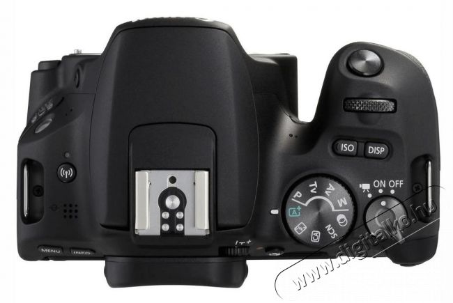 CANON EOS 200D + EF-S 18-55mm f/3,5-5,6 DC III Kit Fényképezőgép / kamera - DSLR tükörreflexes fényképezőgép - 320656