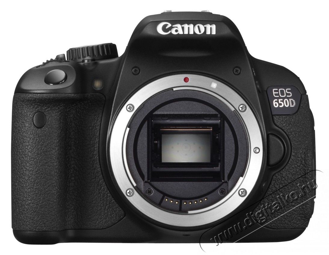 CANON EOS 650D + 18-55mm DC III Kit F&eacute;nyk&eacute;pezőg&eacute;p / kamera - DSLR t&uuml;k&ouml;rreflexes f&eacute;nyk&eacute;pezőg&eacute;p - 275255
