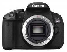 CANON EOS 650D + 18-55mm DC III Kit F&eacute;nyk&eacute;pezőg&eacute;p / kamera - DSLR t&uuml;k&ouml;rreflexes f&eacute;nyk&eacute;pezőg&eacute;p - 275255