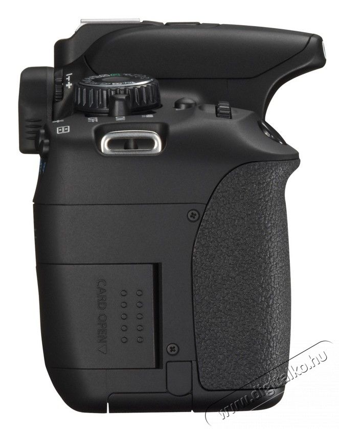 CANON EOS 650D + 18-55mm DC III Kit F&eacute;nyk&eacute;pezőg&eacute;p / kamera - DSLR t&uuml;k&ouml;rreflexes f&eacute;nyk&eacute;pezőg&eacute;p - 275255