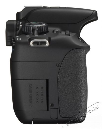 CANON EOS 650D + 18-55mm DC III Kit F&eacute;nyk&eacute;pezőg&eacute;p / kamera - DSLR t&uuml;k&ouml;rreflexes f&eacute;nyk&eacute;pezőg&eacute;p - 275255