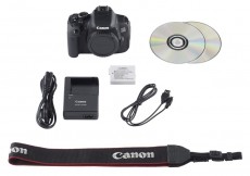 CANON EOS 650D + 18-55mm DC III Kit F&eacute;nyk&eacute;pezőg&eacute;p / kamera - DSLR t&uuml;k&ouml;rreflexes f&eacute;nyk&eacute;pezőg&eacute;p - 275255