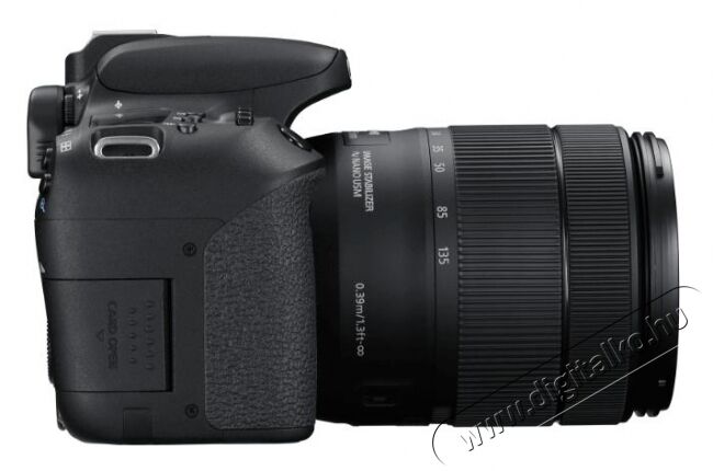 CANON EOS 77D + 18-135mm f/3,5-5,6 IS USM Fényképezőgép / kamera - DSLR tükörreflexes fényképezőgép - 338987