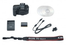 CANON EOS 7D Mark II Váz Fényképezőgép / kamera - DSLR tükörreflexes fényképezőgép - 281845