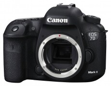 CANON EOS 7D Mark II Váz + W-E1 Wi-Fi adapter  Fényképezőgép / kamera - DSLR tükörreflexes fényképezőgép - 345136