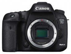 CANON EOS 7D Mark II Váz + W-E1 Wi-Fi adapter  Fényképezőgép / kamera - DSLR tükörreflexes fényképezőgép - 345136