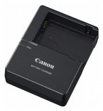 CANON LC-E8E Akkumulátor töltő Akkuk és töltők - Li-ion akkumulátor és töltő (gyári) - Töltő / hálózati adapter - 264698