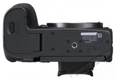 CANON EOS R7 + RF-S 18-150mm IS STM F&eacute;nyk&eacute;pezőg&eacute;p / kamera - MILC cser&eacute;lhető objekt&iacute;ves kompakt f&eacute;nyk&eacute;pezőg&eacute;p - 531246