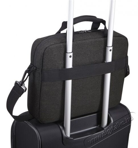 Case Logic HUXA-111K Huxton 11 notebook táska - fekete Egyéb - Nem forgalmazzuk ! - 325889