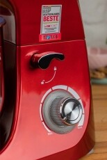 Clatronic KM 3709 Konyhai robotgép - piros Konyhai termékek - Konyhai kisgép (előkészítés / feldolgozás) - Konyhai robotgép - 360119