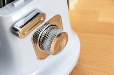 Clatronic KM 3711 Konyhai robotgép - kék Konyhai termékek - Konyhai kisgép (előkészítés / feldolgozás) - Konyhai robotgép - 360120