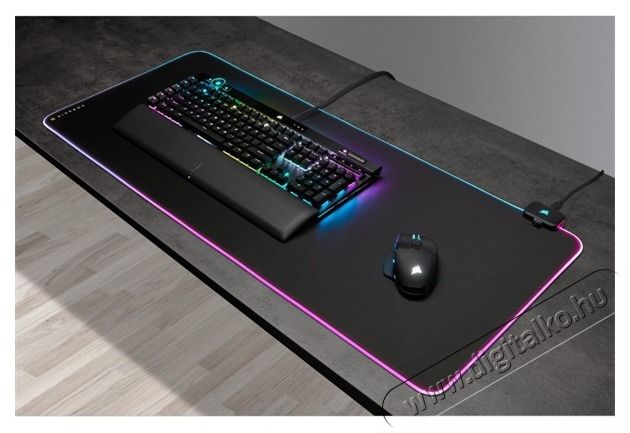 Corsair MM700 RGB Extended gamer eg&eacute;rpad Iroda &eacute;s sz&aacute;m&iacute;t&aacute;stechnika - Eg&eacute;r - Eg&eacute;rpad - 439963