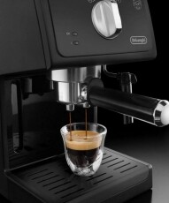 Delonghi ECP31.21 eszpresszó kávéfőző - fekete Konyhai termékek - Kávéfőző / kávéörlő / kiegészítő - Presszó kávéfőző - 346964