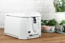 Delonghi F27201 olajsütő Konyhai termékek - Konyhai kisgép (sütés / főzés / hűtés / ételkészítés) - Olajsütő - 354269