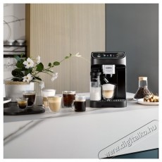 Delonghi Magnifica Plus ECAM 320.60.B Automata kávéfőző Konyhai termékek - Kávéfőző / kávéörlő / kiegészítő - Automata kávéfőző - 531179
