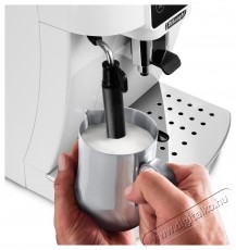 Delonghi Magnifica Start ECAM 220.20.W Automatikus k&aacute;v&eacute;főző Konyhai term&eacute;kek - K&aacute;v&eacute;főző / k&aacute;v&eacute;&ouml;rlő / kieg&eacute;sz&iacute;tő - Automata k&aacute;v&eacute;főző - 540639
