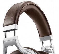 Denon AH-D5200 fejhallgató headset Audio-Video / Hifi / Multimédia - Fül és Fejhallgatók - Fejhallgató mikrofonnal / headset - 341639