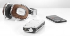 Denon DA-10 fejhallgató erősítő Audio-Video / Hifi / Multimédia - Hifi - Sztereó - D/A konverter / fejhallgató erősítő - 286508