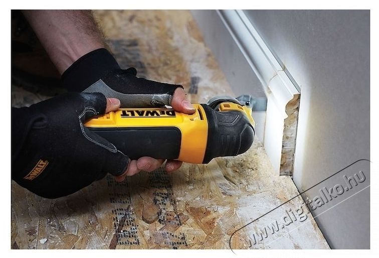 DeWalt DWE315KT-QS Multi rezgőszersz&aacute;m H&aacute;ztart&aacute;s / Otthon / K&uuml;lt&eacute;r - Szersz&aacute;m - Multifunkci&oacute;s g&eacute;p - 533274