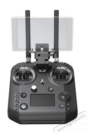 DJI Cendence Remote Controller-t&aacute;vir&aacute;ny&iacute;t&oacute; Mobil / Kommunik&aacute;ci&oacute; / Smart - Tablet / E-book kieg&eacute;sz&iacute;tő, tok - T&aacute;vir&aacute;ny&iacute;t&oacute; - 326207