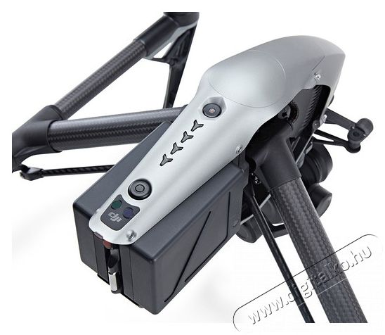 DJI Inspire 2 Combo F&eacute;nyk&eacute;pezőg&eacute;p / kamera - Dr&oacute;n - Dr&oacute;n - 313705