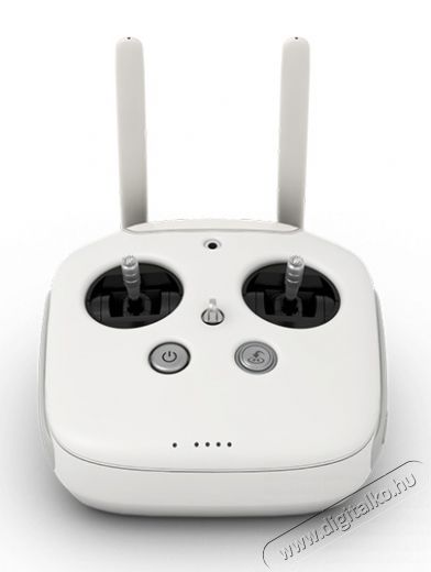 DJI Phantom 3 Advanced drón + extra akkumulátor Fényképezőgép / kamera - Drón - Drón - 307866