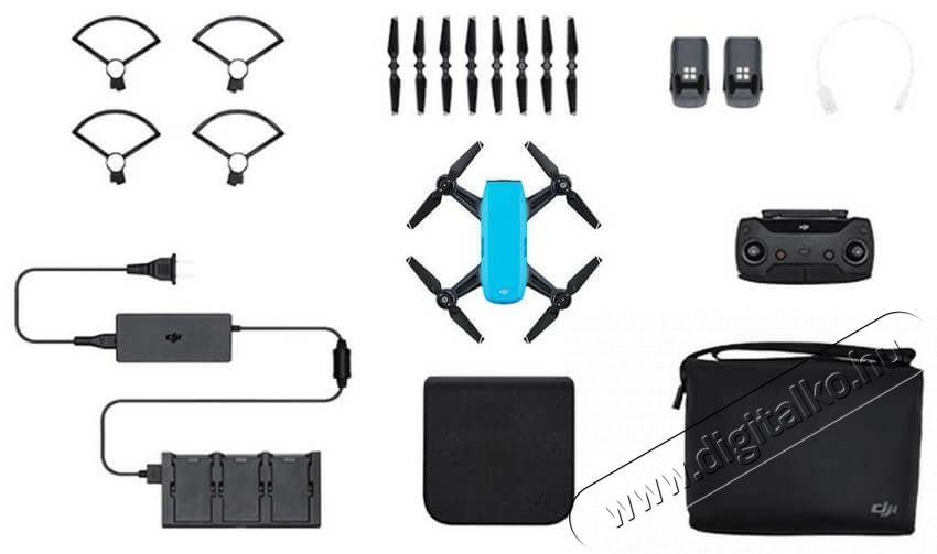 DJI Spark - Fly more combo - k&eacute;k F&eacute;nyk&eacute;pezőg&eacute;p / kamera - Dr&oacute;n - Dr&oacute;n - 330653