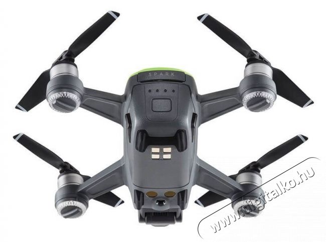 DJI Spark - Fly more combo dr&oacute;n - Z&ouml;ld F&eacute;nyk&eacute;pezőg&eacute;p / kamera - Dr&oacute;n - Dr&oacute;n - 330656