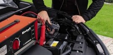 Einhell CC-BC 15 akkumulátor töltő Autóhifi / Autó felszerelés - Autós / autóhifi kiegészítő - Autó akkumulátor töltő - 352237