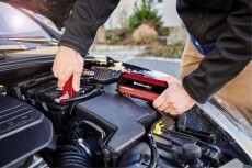 Einhell CE-JS 8 indítás rásegítő/power bank Autóhifi / Autó felszerelés - Autós / autóhifi kiegészítő - Autó akkumulátor töltő - 352257
