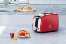 Electrolux EAT7700R kenyérpirító Konyhai termékek - Konyhai kisgép (sütés / főzés / hűtés / ételkészítés) - Kenyérpirító - 331921