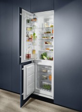 Electrolux ENN2852ACW NoFrost alulfagyasztós hűtő Konyhai termékek - Hűtő, fagyasztó (beépíthető) - Alulfagyasztós kombinált hűtő - 353837