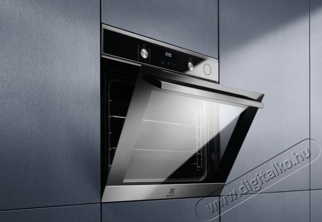 Electrolux EOC6P71X SteamCrisp beépíthető gőzsütő Konyhai termékek - Sütő-főzőlap, tűzhely (beépíthető) - Sütő (beépíthető) - 353843