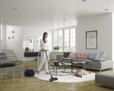 Electrolux ESP74DB SilentPerformer porzsákos porszívó Háztartás / Otthon / Kültér - Porszívó / takarítógép - Porzsákos porszívó - 345555