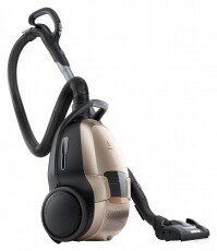 Electrolux PD91-8SSM Pure D9 porzsákos porszívó Háztartás / Otthon / Kültér - Porszívó / takarítógép - Porzsákos porszívó - 345559