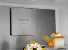 Electrolux LNT7ME32X2 Hűtőszekrény Konyhai termékek - Hűtő, fagyasztó (szabadonálló) - Alulfagyasztós kombinált hűtő - 362653