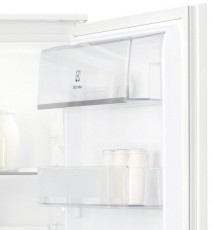 Electrolux LRB3AF12S Beépíthető egyajtós hűtőszekrény Konyhai termékek - Hűtő, fagyasztó (beépíthető) - Egyajtós hűtő - 365315