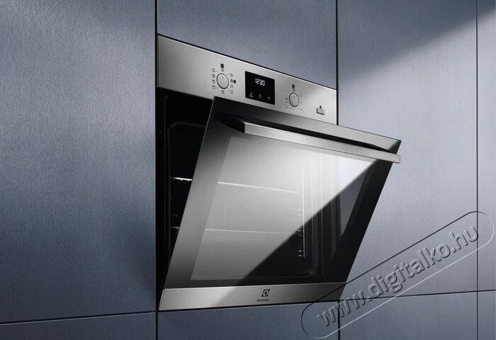 Electrolux EOD3H50TX Be&eacute;p&iacute;thető s&uuml;tő Konyhai term&eacute;kek - S&uuml;tő-főzőlap, tűzhely (be&eacute;p&iacute;thető) - S&uuml;tő (be&eacute;p&iacute;thető) - 372042