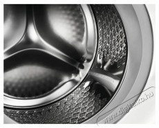 Electrolux EW8F249PS Elöltöltős mosógép gőz funkcióval Háztartás / Otthon / Kültér - Mosógép / szárítógép - Elöltöltős normál (60cm-ig) mosógép - 381372