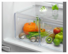 Electrolux LNT3FF18S beépíthető alulfagyasztós hűtő Konyhai termékek - Hűtő, fagyasztó (beépíthető) - Alulfagyasztós kombinált hűtő - 365308