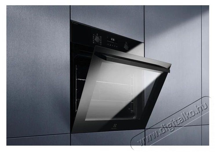 Electrolux EOD6P77Z be&eacute;p&iacute;thető s&uuml;tő gőz funkci&oacute;val Konyhai term&eacute;kek - S&uuml;tő-főzőlap, tűzhely (be&eacute;p&iacute;thető) - S&uuml;tő (be&eacute;p&iacute;thető) - 383504